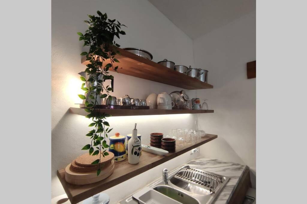 The Fishmarket Inn. Excellent Location In Ortigia! Syracuse Buitenkant foto